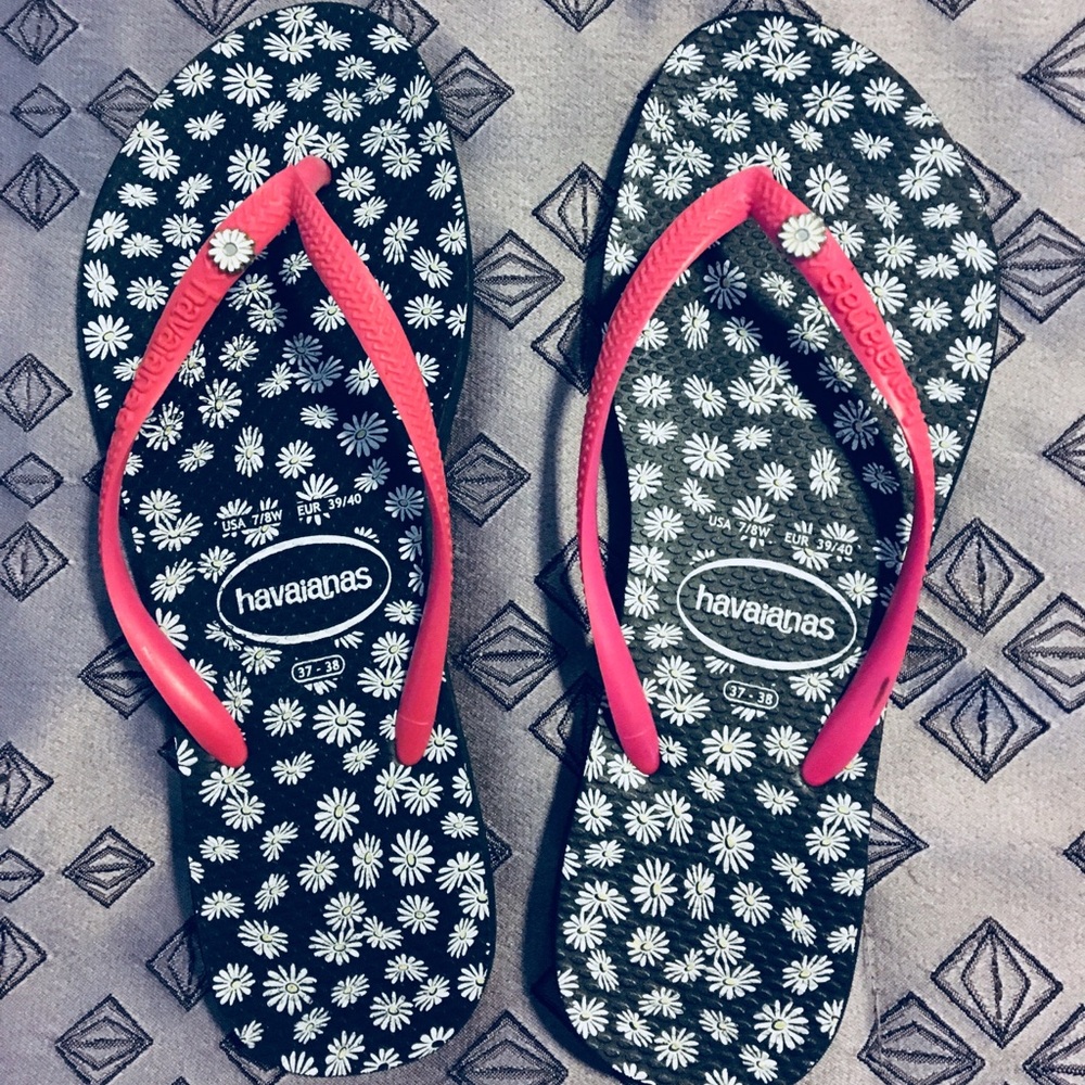 Havaianas flip-flops size 7/8